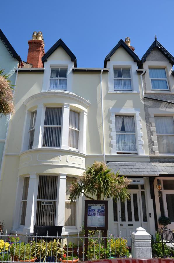 Audley Guest House Llandudno Kültér fotó